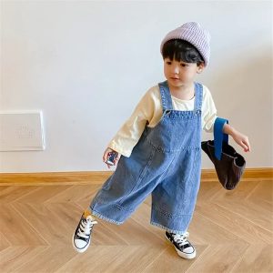salopette fille large en jean denim produit