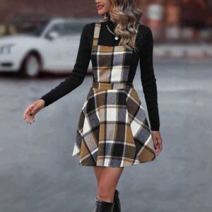 jupe salopette femme vintage de profil