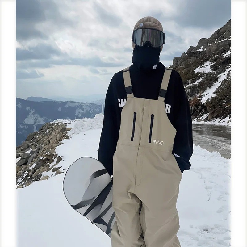 salopette homme ski beige détail longueur
