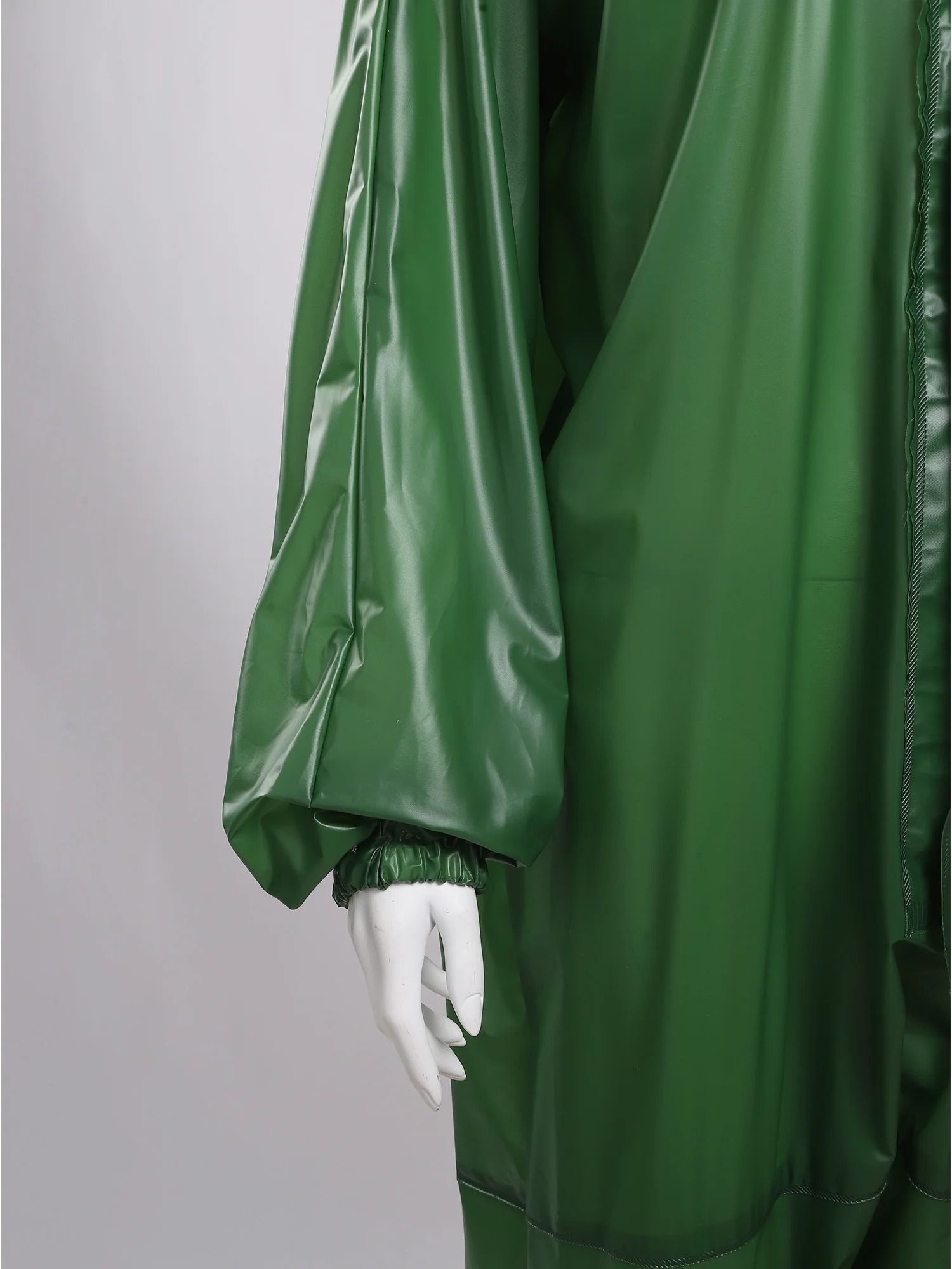 salopette de pluie femme combinaison détail manches